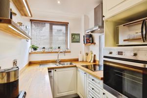 Photo 8- click for photo gallery